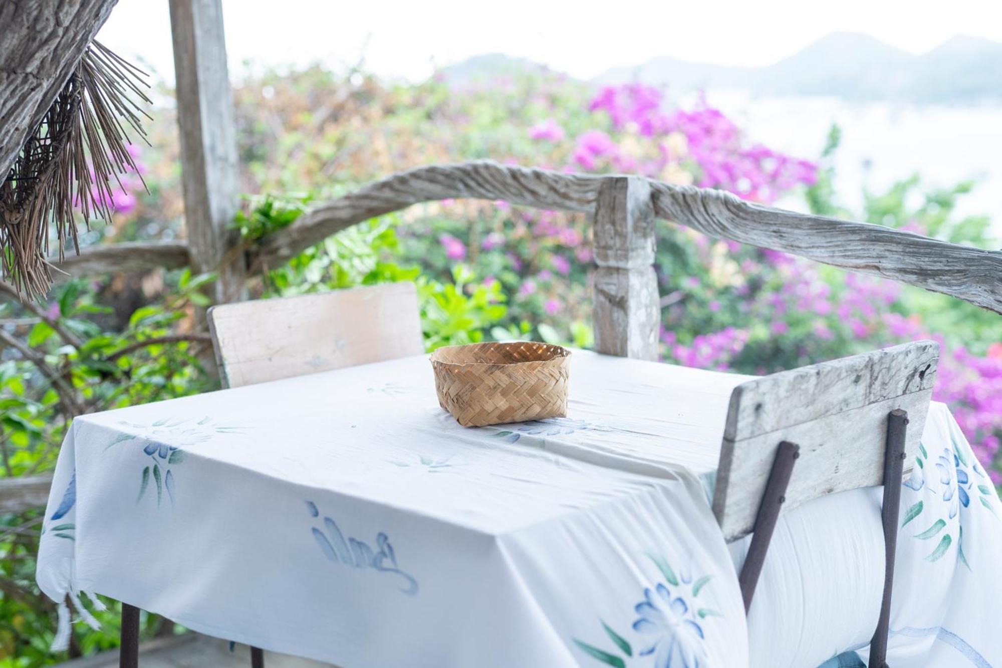 Hotel Selini Hills Labuan Bajo Zewnętrze zdjęcie